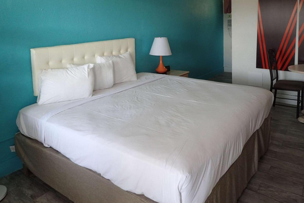 Boardwalk Hammock Inn Wildwood Beach Hotel Oceanfront Exterior foto